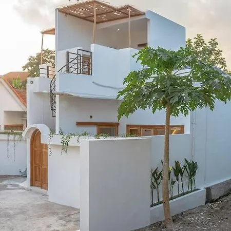Casa Solera Brand New 2 Bedroom Villa In Babakan